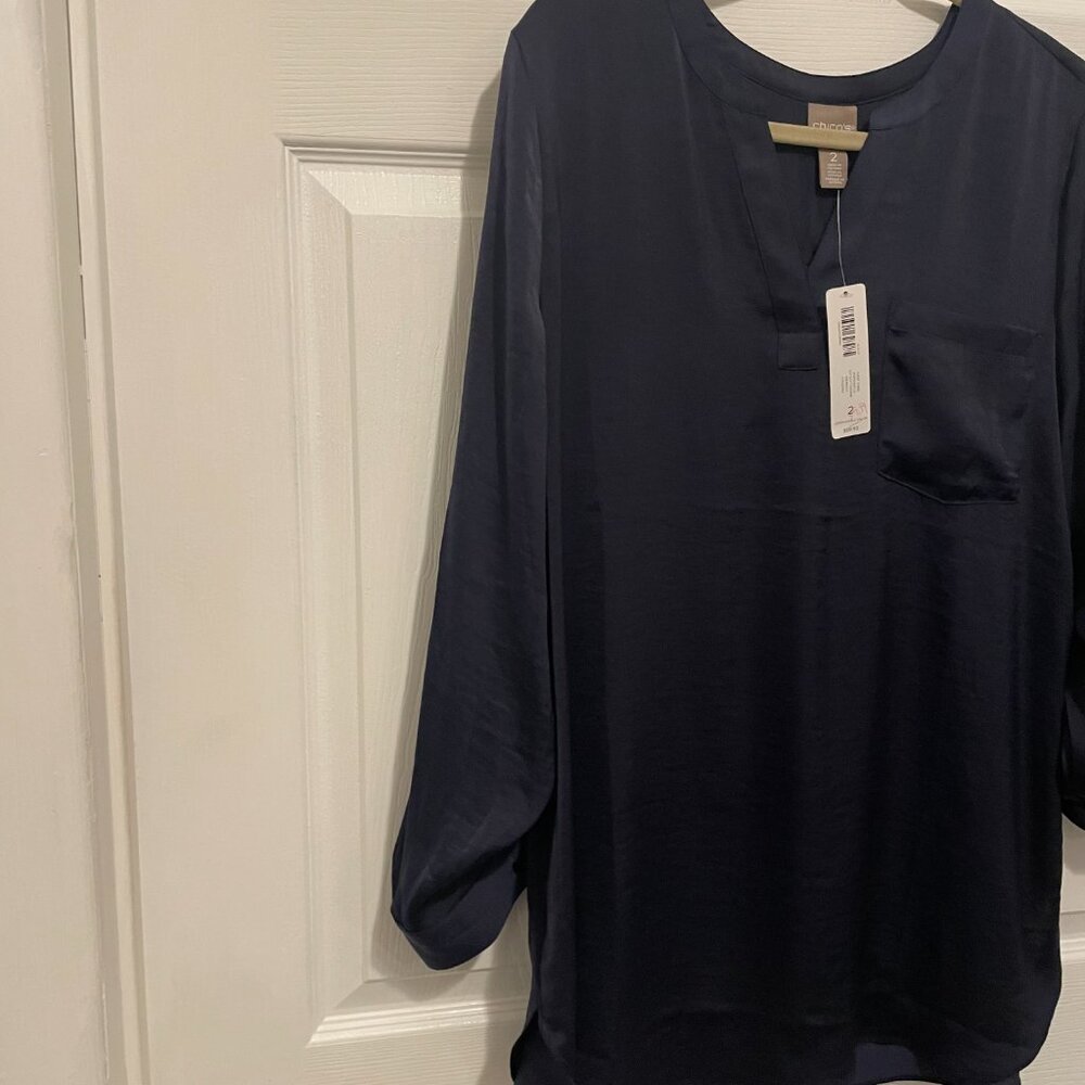 Chico's Navy Blouse (5 clothing items for $15) - Picture 4 of 5